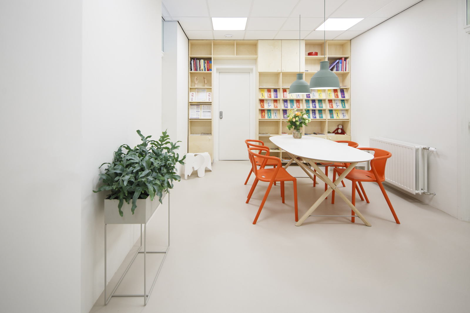 docors office 01 1600